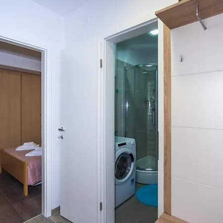 With Wifi - 15960 Appartement